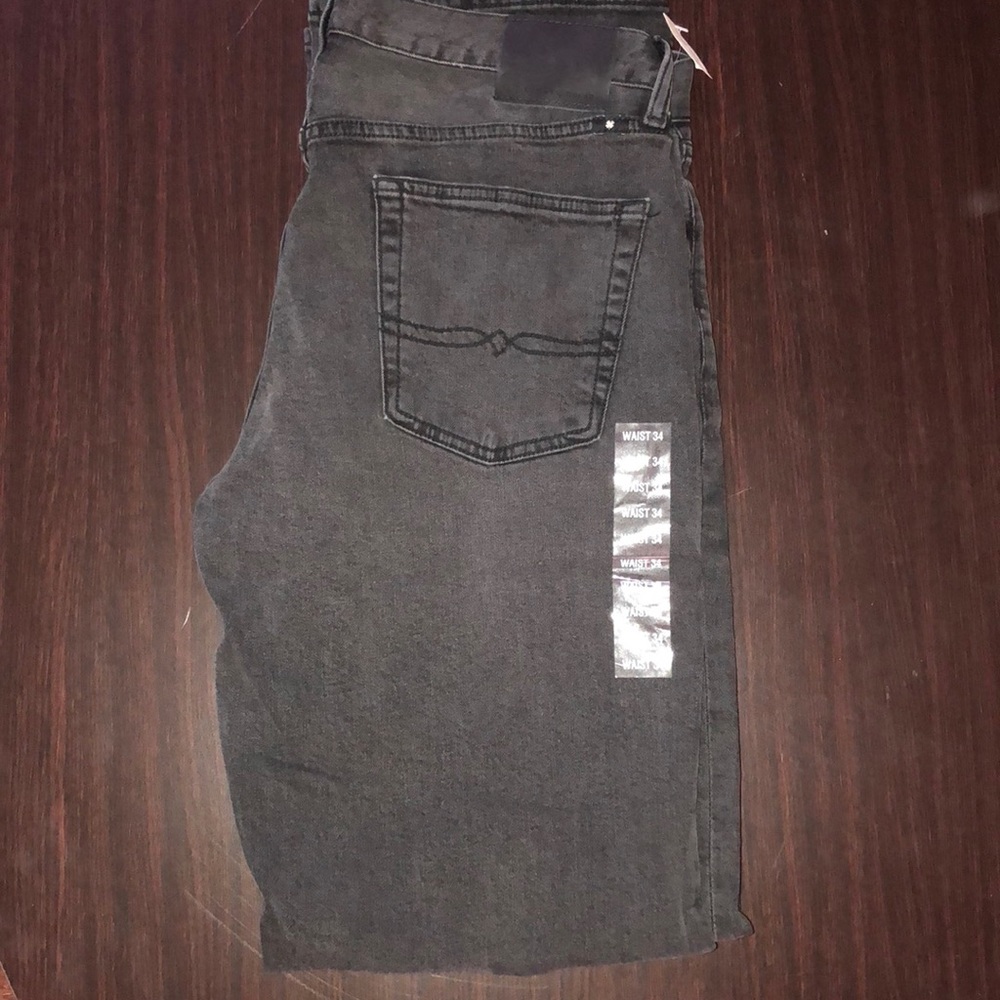 Lucky brand men’s jeans